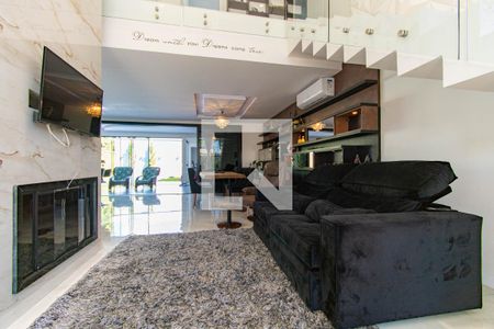 Sala de casa à venda com 3 quartos, 229m² em Fátima, Canoas