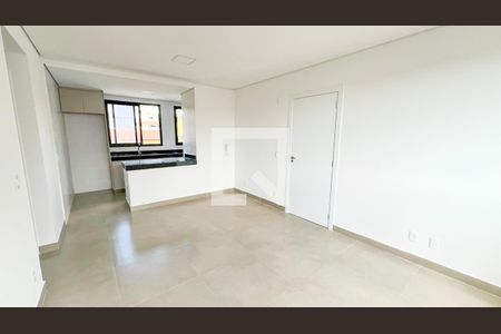 Sala de apartamento à venda com 3 quartos, 71m² em União, Belo Horizonte