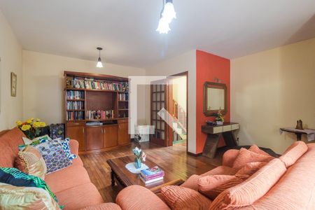 Sala de casa para alugar com 3 quartos, 320m² em Santo Antônio, Porto Alegre