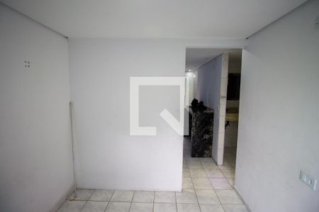 Quarto 1 de apartamento para alugar com 2 quartos, 42m² em Conjunto Residencial José Bonifácio, São Paulo