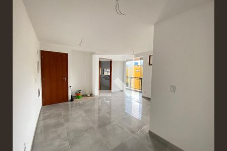 Sala de apartamento à venda com 2 quartos, 60m² em Méier, Rio de Janeiro