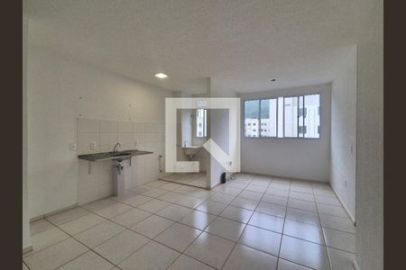 Sala de apartamento para alugar com 2 quartos, 42m² em Vargem Grande, Rio de Janeiro