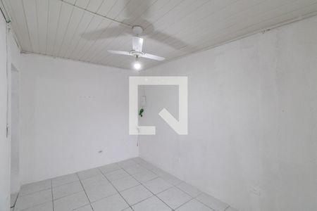 Quarto 1 de casa para alugar com 3 quartos, 100m² em Conjunto Residencial José Bonifácio, São Paulo