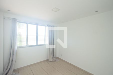 Quarto 1 de apartamento para alugar com 2 quartos, 48m² em Campo Grande, Rio de Janeiro