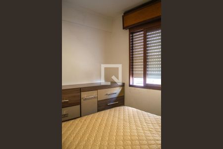 Quarto  1 de apartamento à venda com 2 quartos, 66m² em Santo Antônio, Porto Alegre