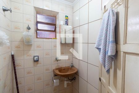 Casa à venda com 150m², 4 quartos e 1 vaga Casa à venda com 150m², 4 quartos e 1 vagaBanheiro da Suíte