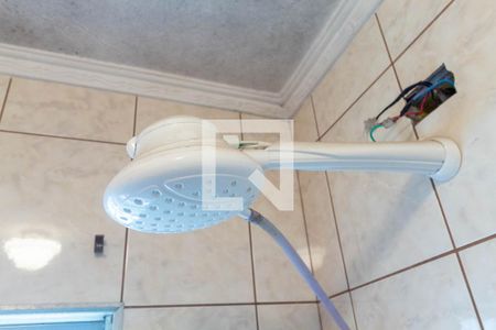 Casa à venda com 150m², 4 quartos e 1 vaga Casa à venda com 150m², 4 quartos e 1 vagaChuveiro