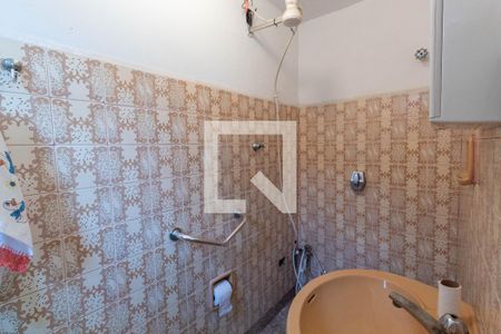 Casa à venda com 150m², 4 quartos e 1 vaga Casa à venda com 150m², 4 quartos e 1 vagaBanheiro de serviço