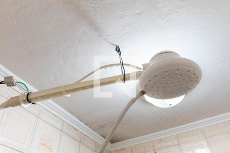 Casa à venda com 150m², 4 quartos e 1 vaga Casa à venda com 150m², 4 quartos e 1 vagaChuveiro