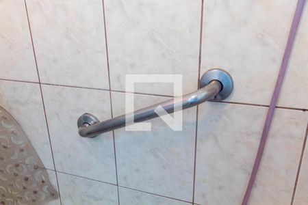 Casa à venda com 150m², 4 quartos e 1 vaga Casa à venda com 150m², 4 quartos e 1 vagaDetalhe do banheiro