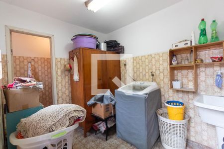 Casa à venda com 150m², 4 quartos e 1 vaga Casa à venda com 150m², 4 quartos e 1 vagaLavanderia