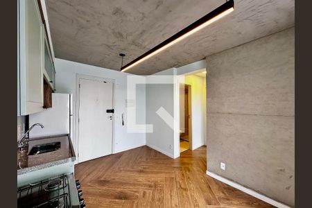 Sala de apartamento para alugar com 2 quartos, 36m² em Jardim Caravelas, São Paulo