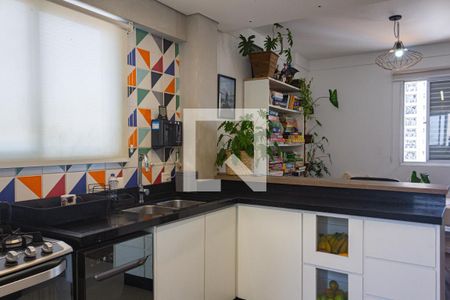 Apartamento à venda com 3 quartos, 94m² em Vila Romana, São Paulo