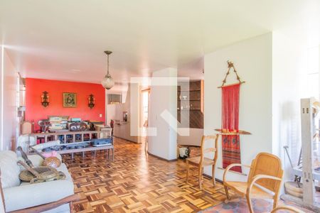 Sala de casa à venda com 4 quartos, 350m² em Vila Assunção, Porto Alegre