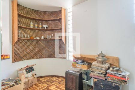 Sala de casa à venda com 4 quartos, 350m² em Vila Assunção, Porto Alegre