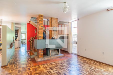 Sala de casa à venda com 4 quartos, 350m² em Vila Assunção, Porto Alegre