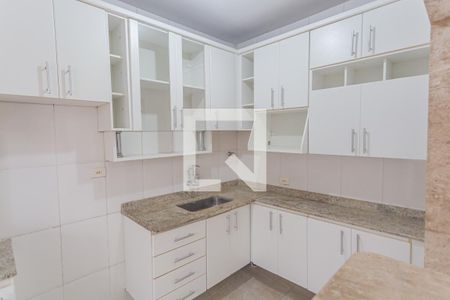 Apartamento à venda com 110m², 3 quartos e 2 vagas Apartamento à venda com 110m², 3 quartos e 2 vagasCozinha