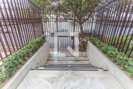 Apartamento à venda com 110m², 3 quartos e 2 vagas Apartamento à venda com 110m², 3 quartos e 2 vagasHall de Entrada