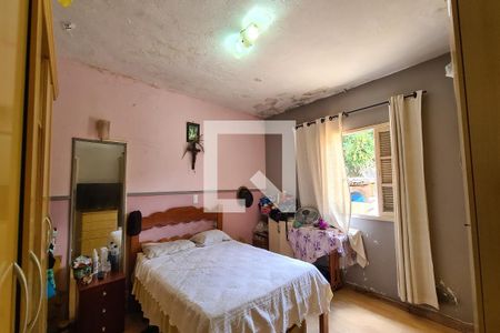 Quarto 1 de casa à venda com 2 quartos, 250m² em Jardim Iva, São Paulo