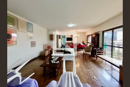 Sala de apartamento à venda com 3 quartos, 214m² em Leblon, Rio de Janeiro