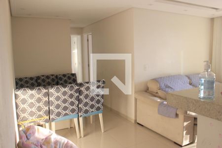 Sala de apartamento à venda com 2 quartos, 64m² em Jardim Flor da Montanha, Guarulhos