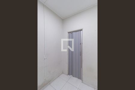 Quarto 1 de casa para alugar com 2 quartos, 70m² em Jardim Roberto, Osasco