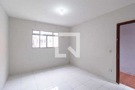 Sala de casa para alugar com 2 quartos, 70m² em Jardim Roberto, Osasco