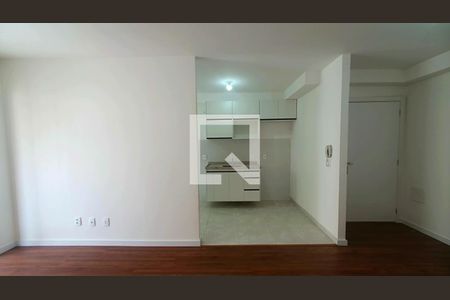 Sala  de apartamento para alugar com 2 quartos, 60m² em Balneário Tropical, Paulínia