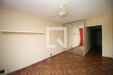 Sala de apartamento à venda com 2 quartos, 80m² em Olaria, Rio de Janeiro