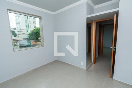 Quarto 2 de apartamento à venda com 2 quartos, 60m² em Novo Eldorado, Contagem