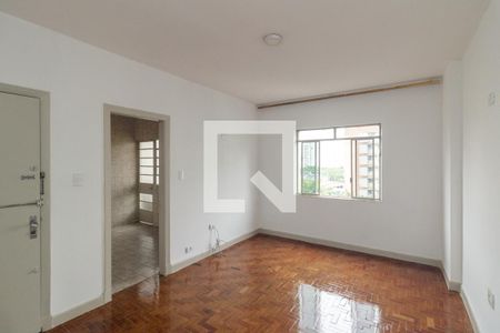 Apartamento à venda com 70m², 2 quartos e sem vagaSala