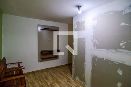 Quarto de casa para alugar com 1 quarto, 40m² em Vila Lourdes, Barueri