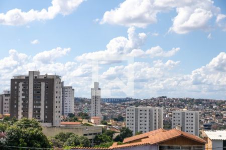 Vista da Sala de apartamento para alugar com 3 quartos, 110m² em Cinquentenario, Belo Horizonte