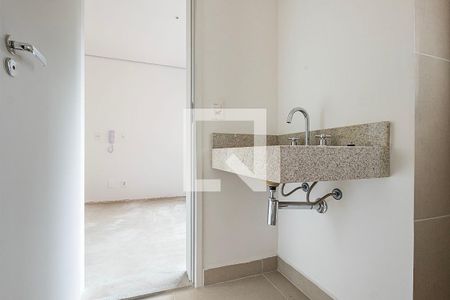 Banheiro de kitnet/studio à venda com 1 quarto, 25m² em Cerqueira César, São Paulo