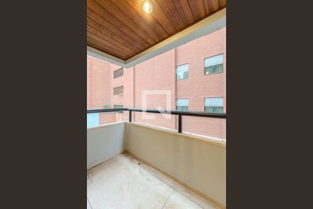 Sacada Sala de apartamento à venda com 2 quartos, 80m² em Bela Vista, São Paulo