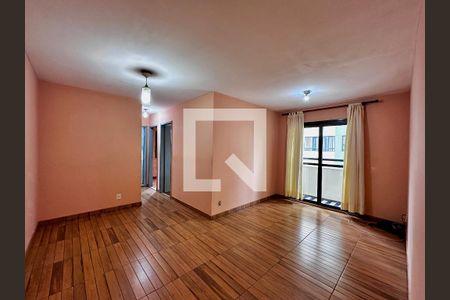 Sala de apartamento à venda com 3 quartos, 66m² em Vila Socorro, São Paulo