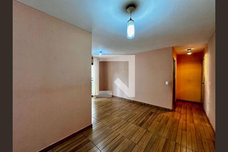 Sala de apartamento à venda com 3 quartos, 66m² em Vila Socorro, São Paulo