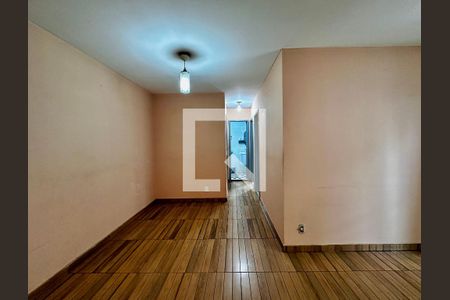 Sala de apartamento à venda com 3 quartos, 66m² em Vila Socorro, São Paulo