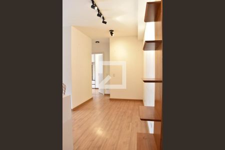 Sala de apartamento para alugar com 2 quartos, 54m² em Tingui, Curitiba