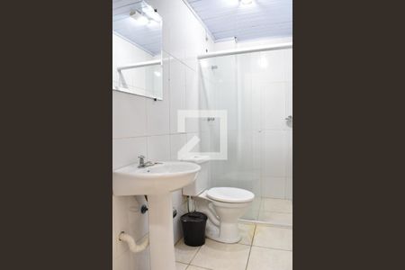 Banheiro de apartamento para alugar com 1 quarto, 55m² em Boa Vista, Curitiba