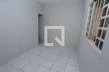 Quarto  de casa para alugar com 1 quarto, 90m² em Samambaia Norte (samambaia), Brasília