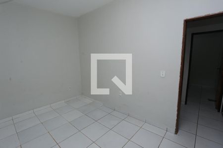 Quarto  de casa para alugar com 1 quarto, 90m² em Samambaia Norte (samambaia), Brasília