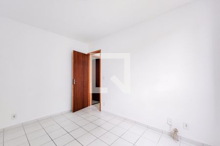 Quarto 2 de apartamento para alugar com 2 quartos, 50m² em Jardim Primavera, Jacareí