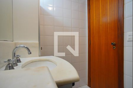 Banheiro da Suíte de apartamento para alugar com 1 quarto, 54m² em Petrópolis, Porto Alegre