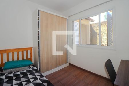 Quarto 1 de casa à venda com 3 quartos, 165m² em Morro Santana, Porto Alegre