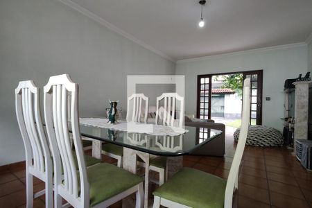 Sala de casa à venda com 3 quartos, 226m² em Freguesia (jacarepaguá), Rio de Janeiro