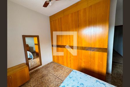 Quarto 1 de casa para alugar com 3 quartos, 360m² em Tirol, Contagem