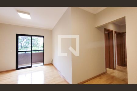 Sala de apartamento à venda com 3 quartos, 91m² em Vila Itapura, Campinas