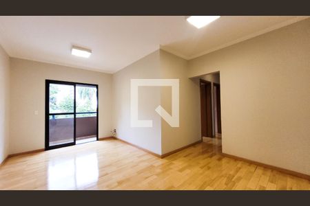 Sala de apartamento à venda com 3 quartos, 91m² em Vila Itapura, Campinas