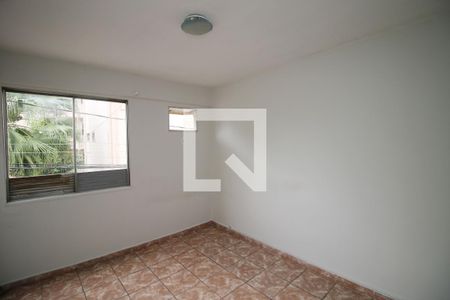 Quarto 2 de apartamento para alugar com 2 quartos, 48m² em Irajá, Rio de Janeiro